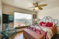 Mt. Nebo Oasis in La Mesa w/ Wraparound Deck