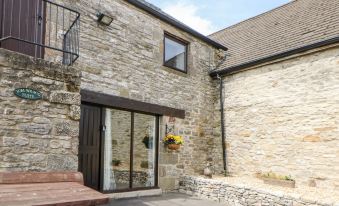 The Tom Wragg Suite