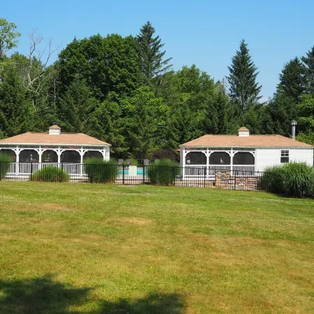 Woodfield Manor - A Sundance Vacations Property