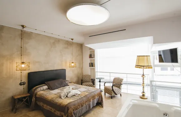 阿布拉多斯酒店