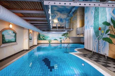 Hotel Randsbergerhof Отели в г. Трайчинг