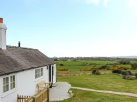 Quarry Cottage Hotels in Holywell