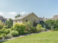 The Schoolhouse Brewhouse Hotels in Bishops Castle