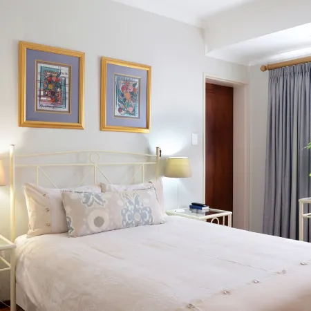 Old Oak Guest House