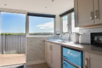 Gannel Hideaway - Kitchens
