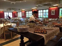 Hotel Panoramique - breakfast