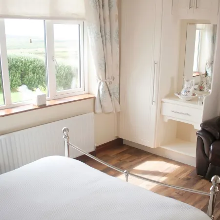 Hilltop B & B