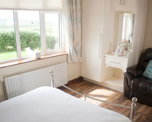 Hilltop B & B Hotels in Clare