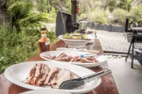 Goldfield Suites Hotels in Marsden