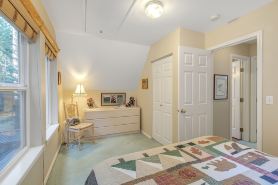 Elk Crossing Cozy Cabin at Crystal Mountain 3 Bedroom Home by RedAwning