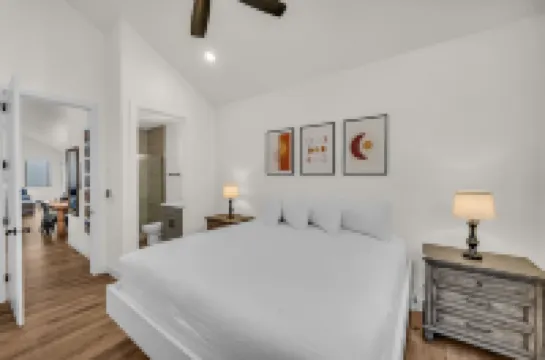 Desert Bungalow #h8 3 Bedroom Home