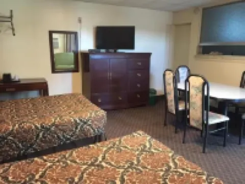 Relax Inn Hotels in Rostraver