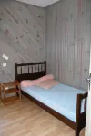 Apartment sleeps 8-10 quiet in eaux bonnes 64