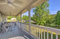 Lakefront Townville Gem w/ Boat Dock & Kayaks - balcony