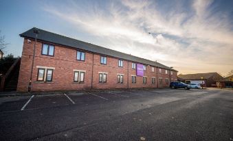 Stables Inn, Aintree
