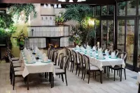 Wald-Cafe Landhotel Restaurant Hotels in Sankt Augustin