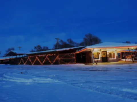 Raine Motel Hotels in Cherry County