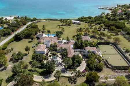 Jumby Bay Island - Oetker Collection Отели в г. Osbourn