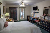Auberge Lakeview Inn