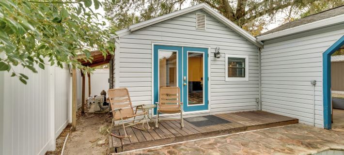 Mt Dora Couple's Retreat w/ Shared Pool! Ξενοδοχεία στην πόλη Mount Dora