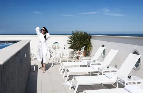 โรงแรมแอร์บาโวลโย