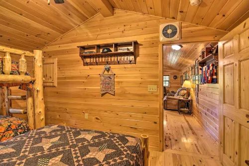 Hooah小屋度假處，配有燒烤設施和無障礙通道 - 3 星級
