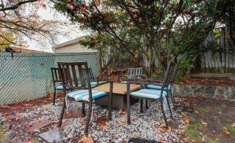Newark Home w/ Deck & Fire Pit, 16 Mi to NYC!