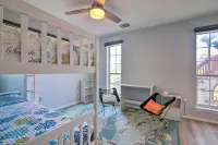 Sunny Lakefront Escape w/ Private Beach & Deck - parkir