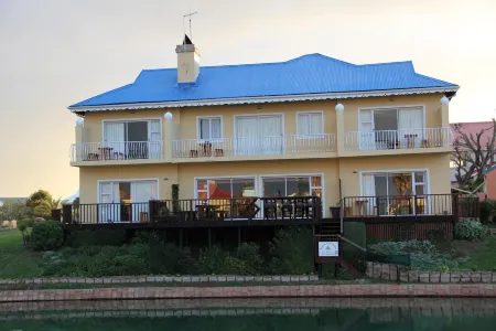 Marina Martinique B&B