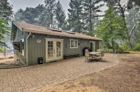 Step-Free Hawkins Bar Home Near Trinity River Hotels in Trinity County