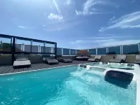 Myah's Luxury Suites Hotel - Family