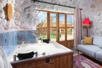 Cappadocia Çavuşin Stone House - Küvet