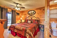 Game Room & Hot Tub! Black Bear Falls Resort Cabin - Country Houses