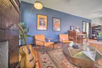 Amazing Musical Abode in Expo Square Neighborhood! - Spa