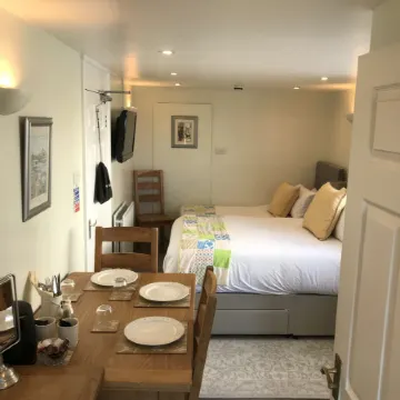 Green Apple Bed and Breakfast