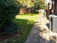 North London Apartment - Edmonton 鄰近帕默斯格林的酒店