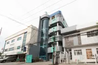 RedDoorz Near Liceo de Cagayan University Highschool Hotels in Opol