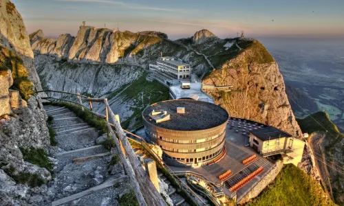 Hotel Pilatus-Kulm