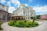 Понтос Плаза