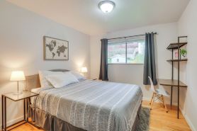 7 Mi to Dtwn: Family-Friendly Abode in Seattle!