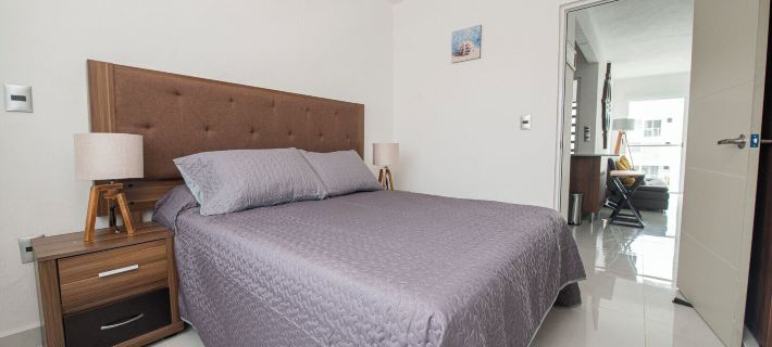 Cozy 2-Bedroom Retreat with Pool Access Hotéis em Manzanillo