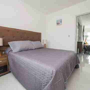 Cozy 2-Bedroom Retreat with Pool Access Rooms