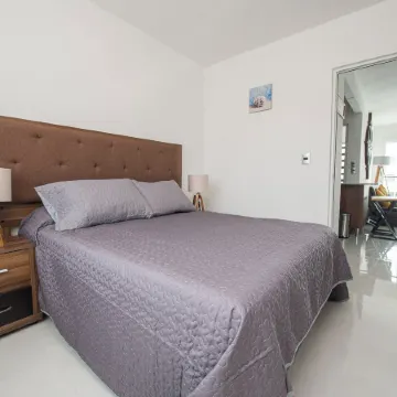 Cozy 2-Bedroom Retreat with Pool Access