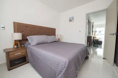 Cozy 2-Bedroom Retreat with Pool Access Hotels in 