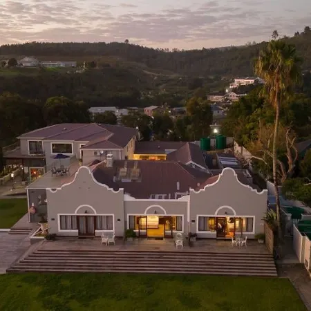 Issaquena Heights Boutique Hotel