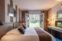 Logis Hôtel & Restaurant - Lensotel Hotels in Vendin-le-Vieil