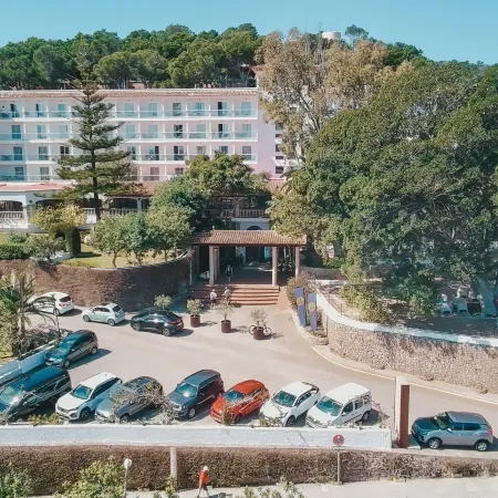 Hotel Na Taconera