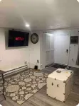 Cozy 1Br Cottage Near Lake, Trails & City Access