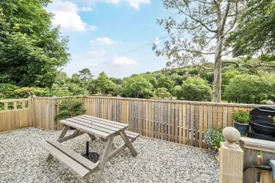 Luxury bungalow with outstanding countryside views minutes drive to many beaches