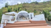 Mahkota Sangkuriang Bandung Hotels in Cisarua